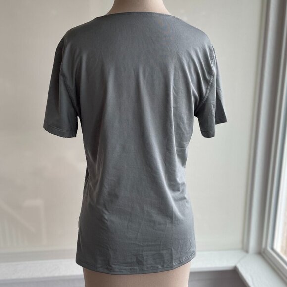Women's Nike Dri Fit Short Sleeve T-Shirt Scoop Neck Grey, Size L - Picture 4 of 8